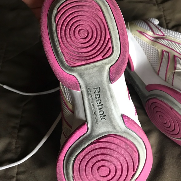 Woman’s sneakers - Picture 6 of 6